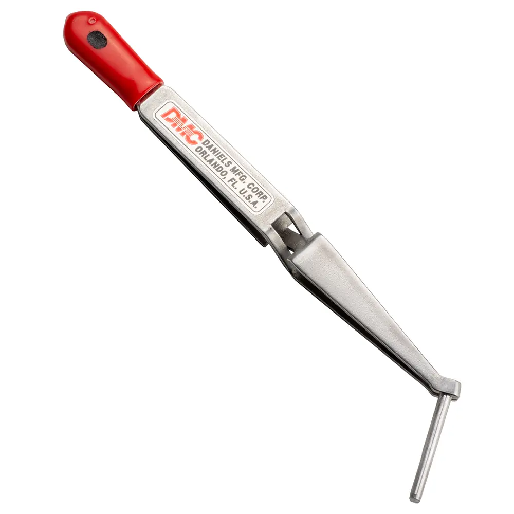 INSTALLING Tool Size 20 Contact - DAK83-20B