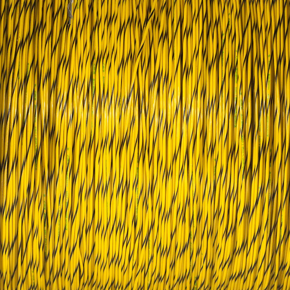 M22759/16-22-40 Yellow/Black Wire Tefzel 22 AWG